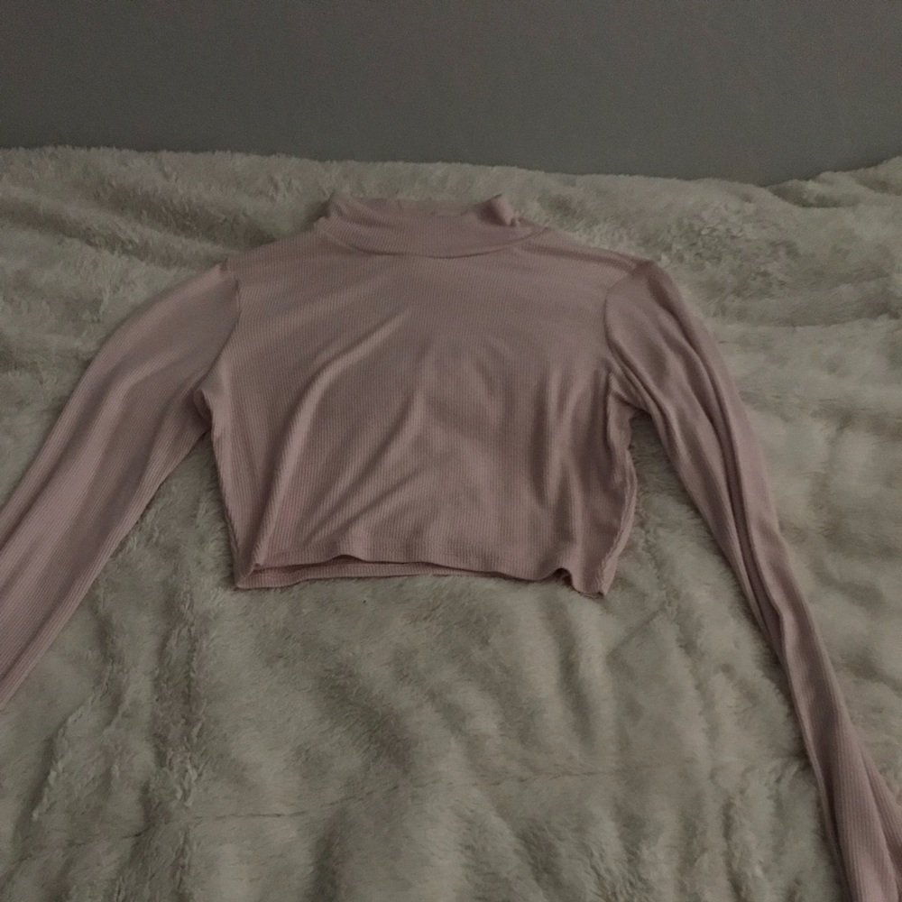 Missguided long sleeve crop top. Never worn